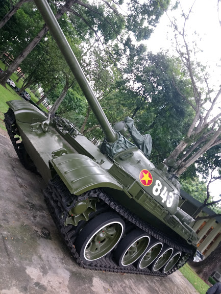 大統領公邸に突入した北ベトナム軍の戦車